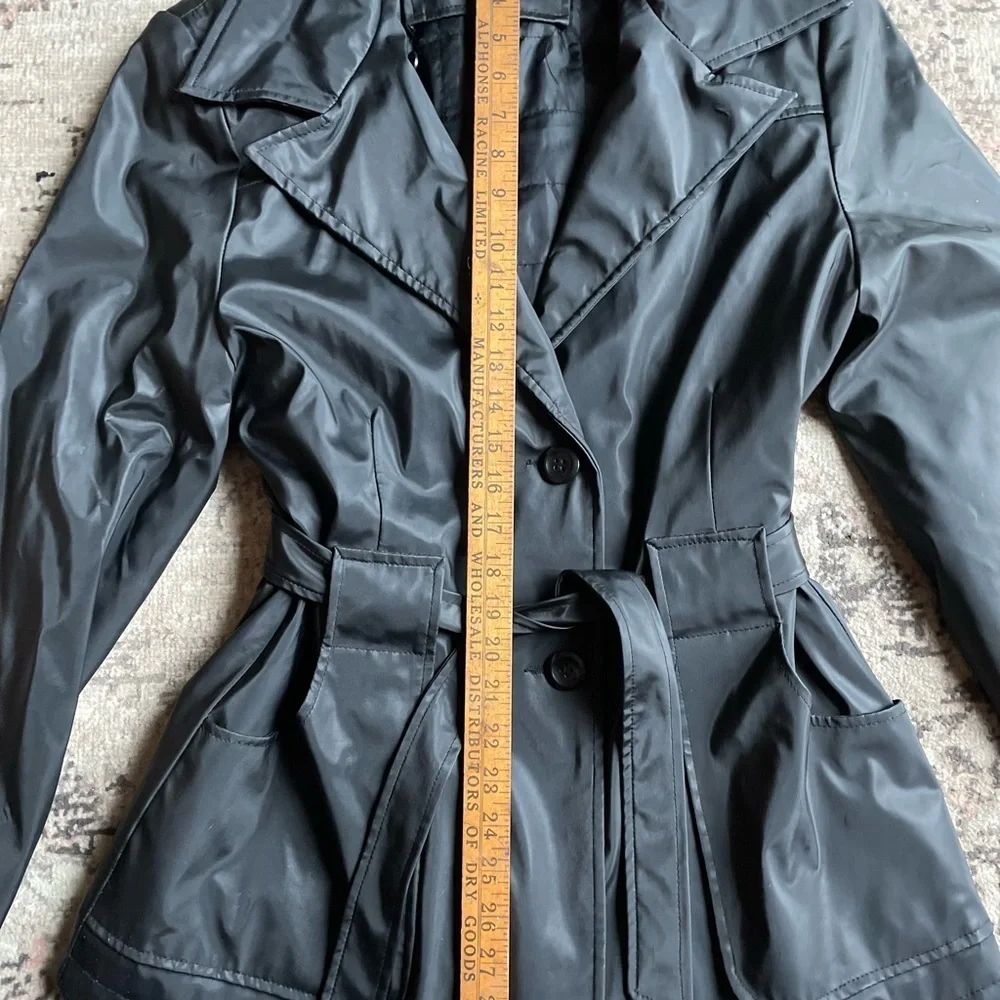 Vintage Y2K Black Belted Jacket - Picture 3 of 4